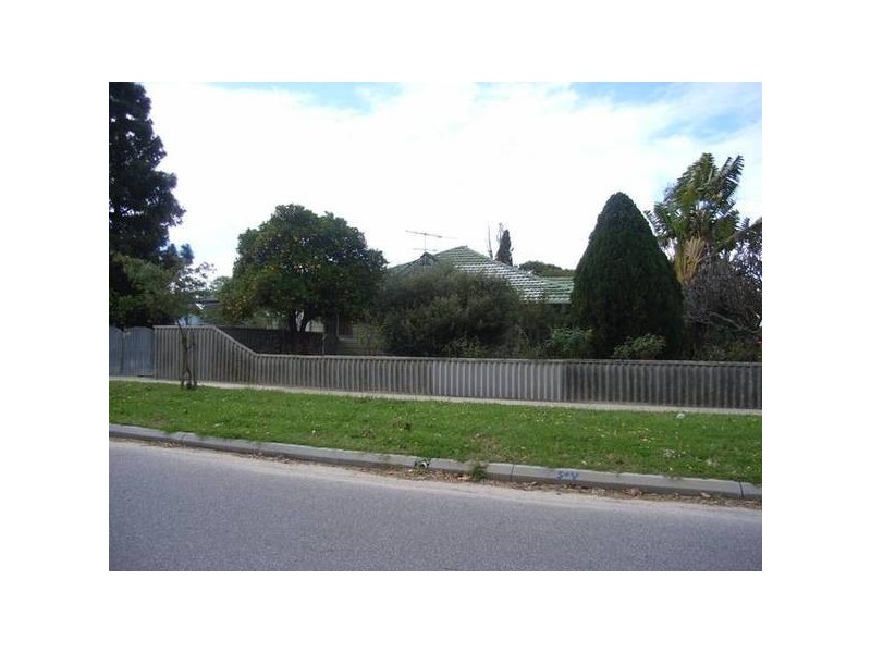 34 Railway Parade, Midland WA 6056