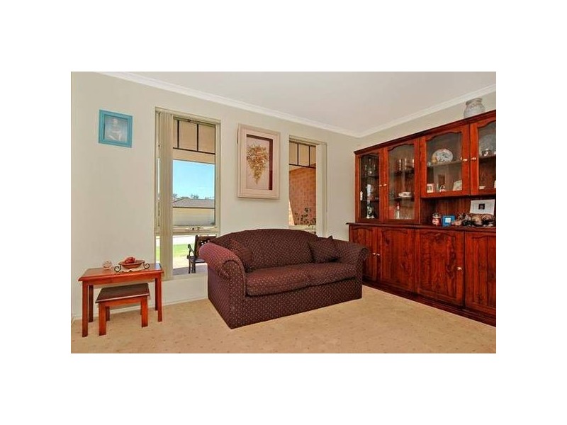 26 Greenough Court, Jane Brook WA 6056