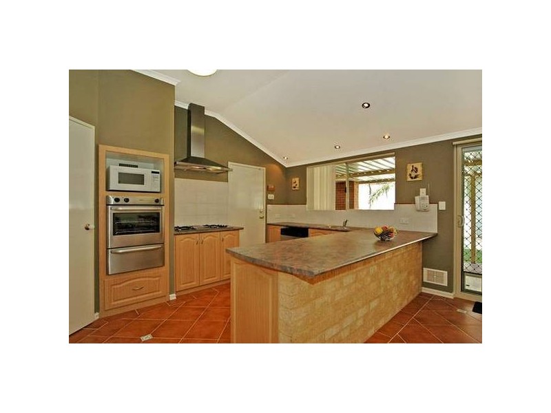 26 Greenough Court, Jane Brook WA 6056