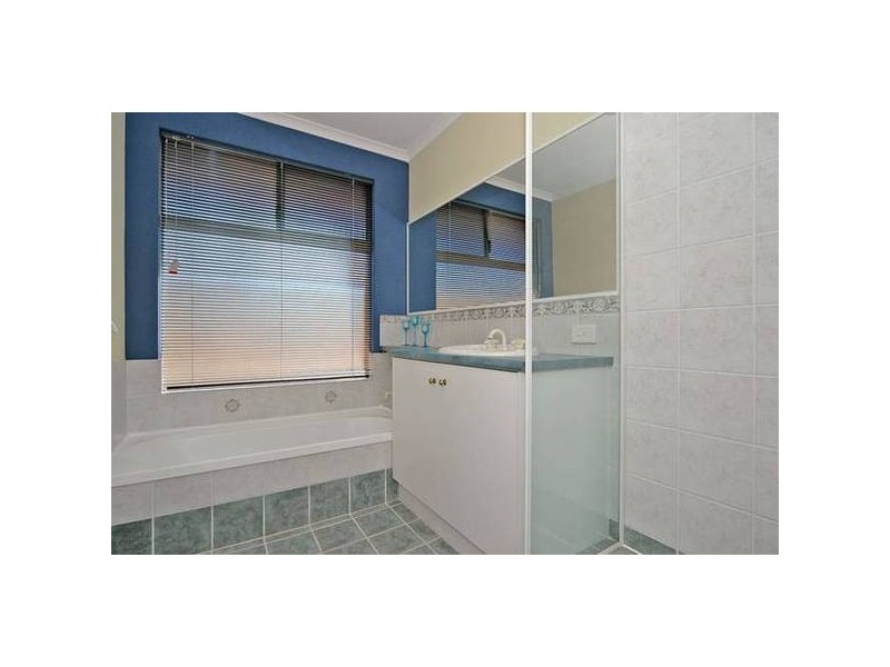 26 Greenough Court, Jane Brook WA 6056