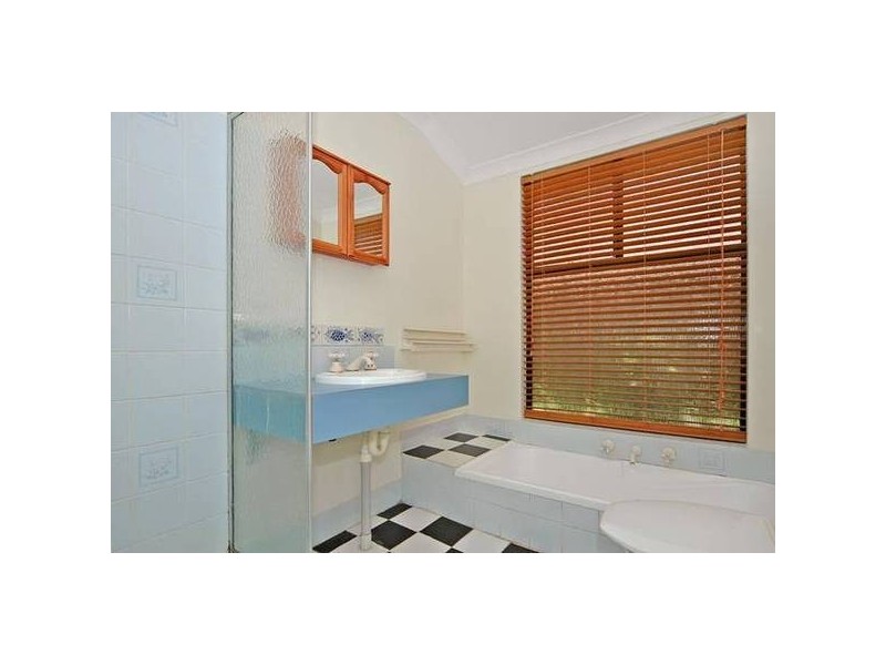 33 Grande Way, Beechboro WA 6063