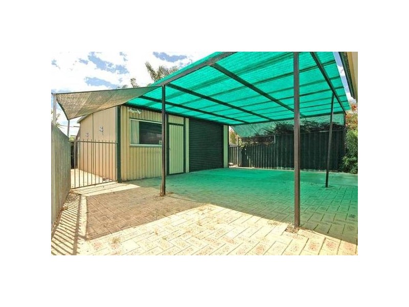 33 Grande Way, Beechboro WA 6063