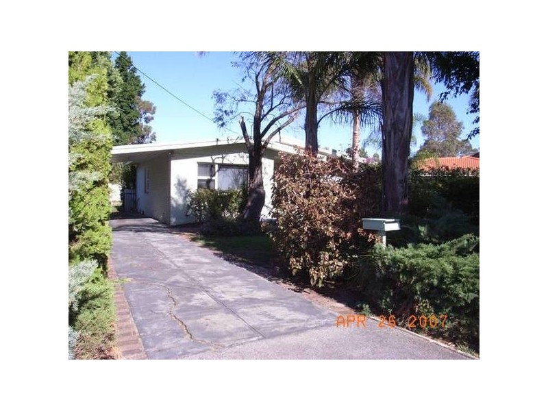 5 Kathleen Close, Maida Vale WA 6057