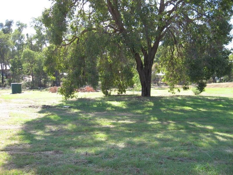 5410 Needham Road, Wooroloo WA 6558