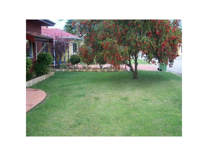 4 Crown Street, Rivervale WA 6103