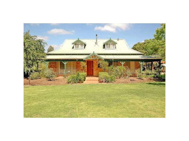 2925 Lilydale Road, Chidlow WA 6556