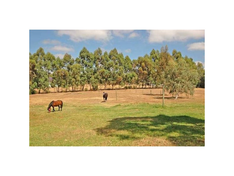 2925 Lilydale Road, Chidlow WA 6556