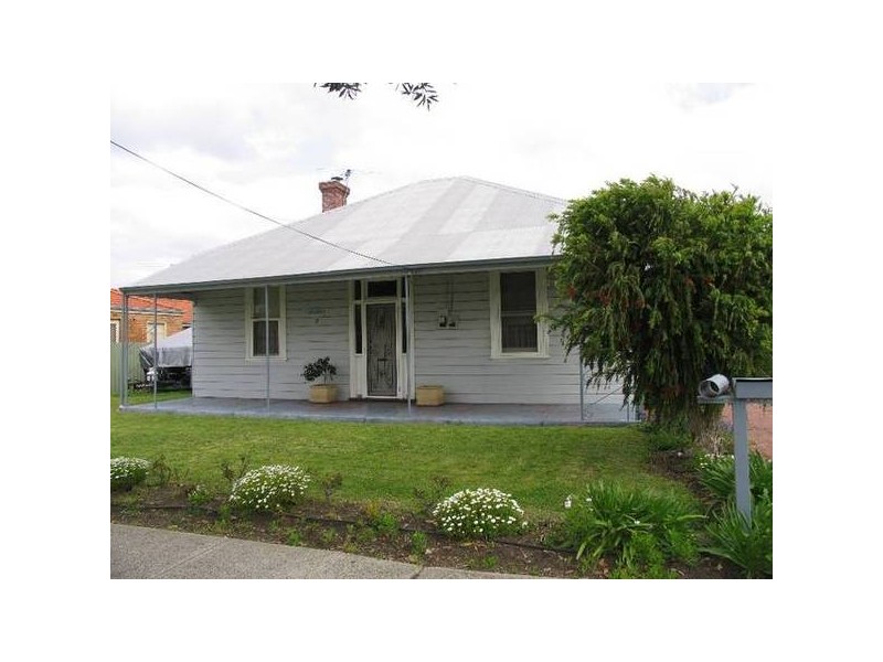 7 Henry Street, Midland WA 6056