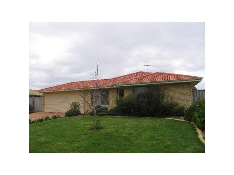 65 Coonawarra Drive, Caversham WA 6055