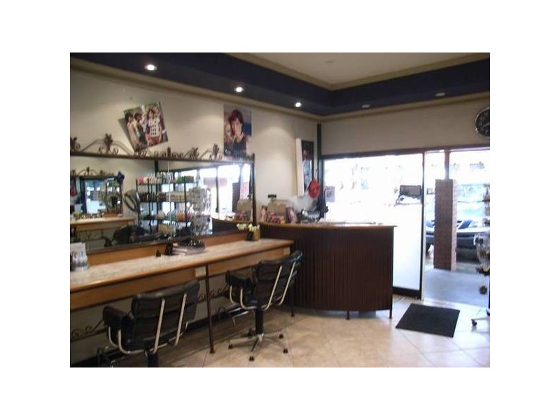 5/6 Canning Road, Kalamunda WA 6076