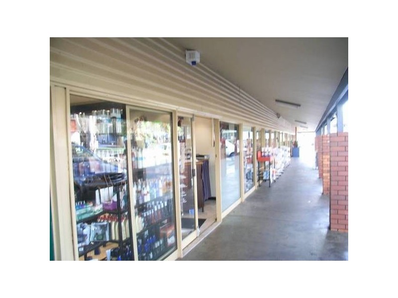 5/6 Canning Road, Kalamunda WA 6076