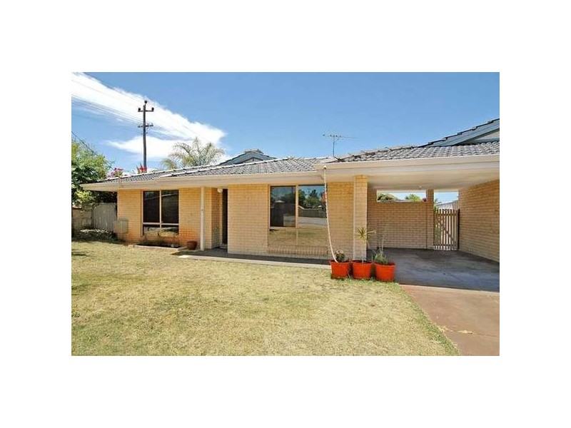 1/68A Weddall Road, Lockridge WA 6054