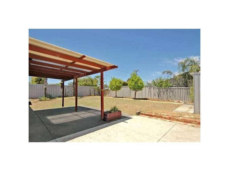 1/68A Weddall Road, Lockridge WA 6054