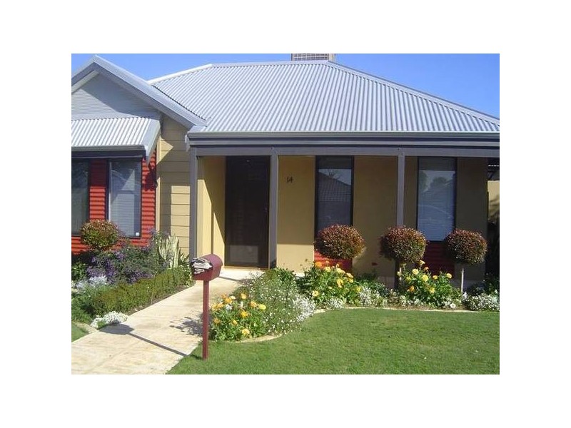 14 Kalyeeda Terrace, Ellenbrook WA 6069