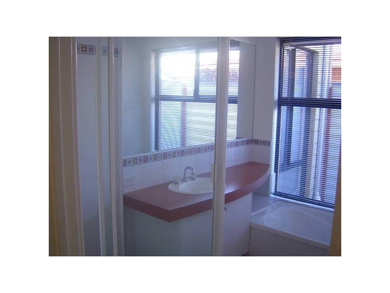 14 Kalyeeda Terrace, Ellenbrook WA 6069