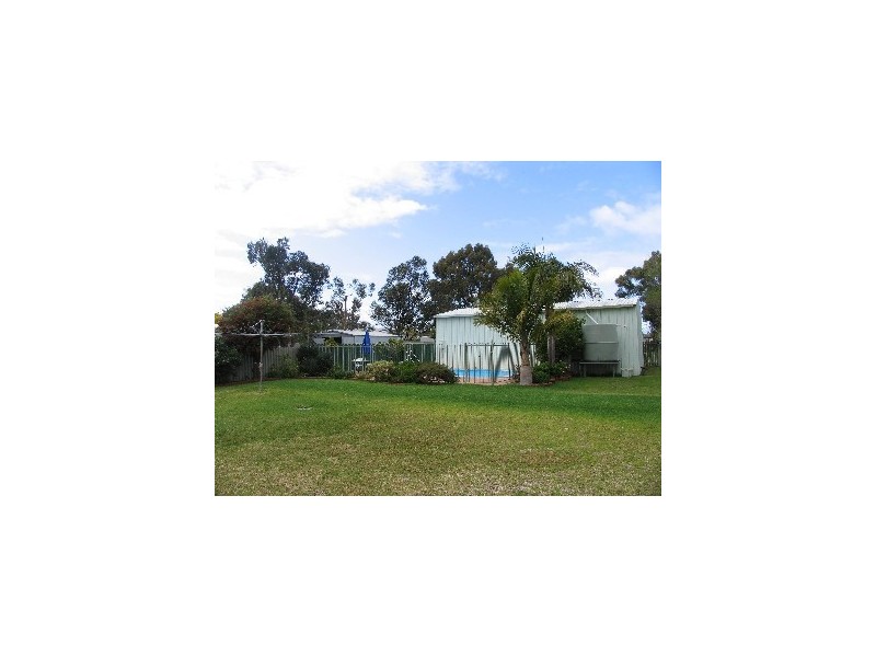 1/3 Victoria Road, West Swan WA 6055