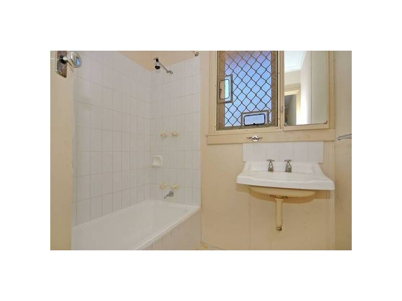 1/77 Altone Road, Lockridge WA 6054