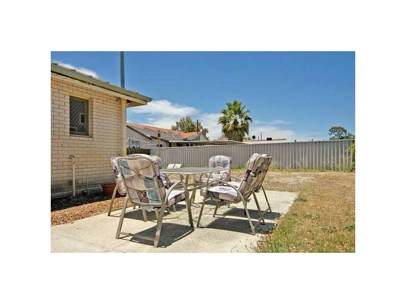 1/77 Altone Road, Lockridge WA 6054