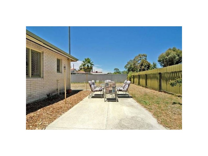 1/77 Altone Road, Lockridge WA 6054