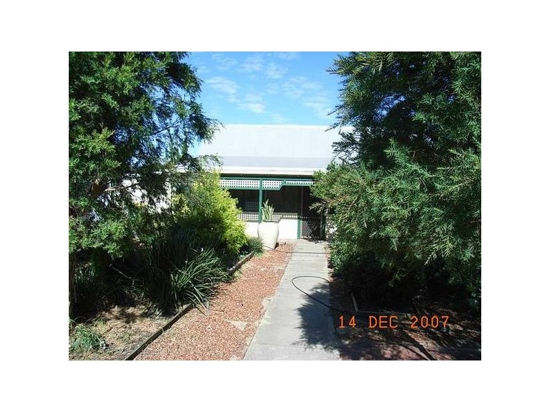 22 Bushby Street, Midvale WA 6056