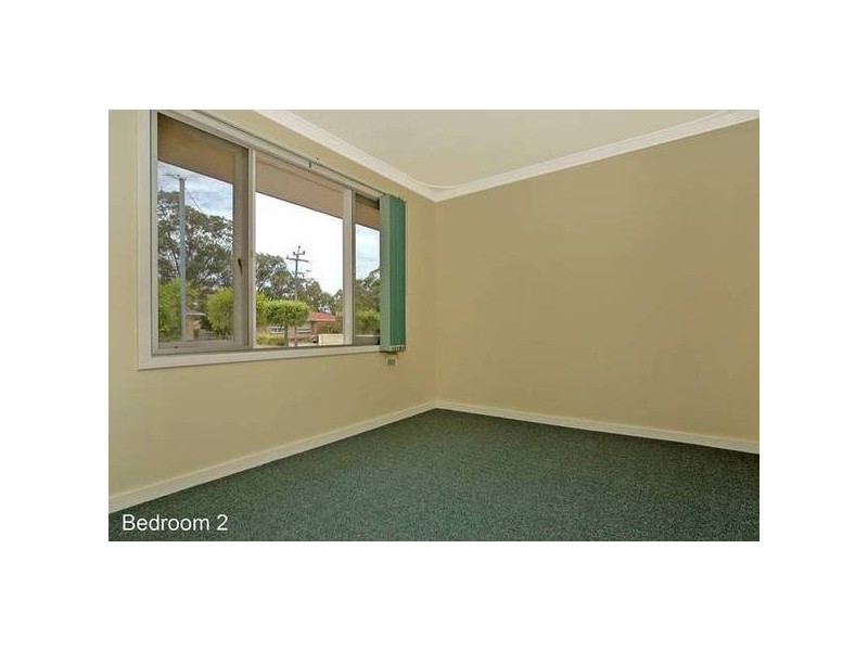 8 Ashby Tce, Viveash WA 6056