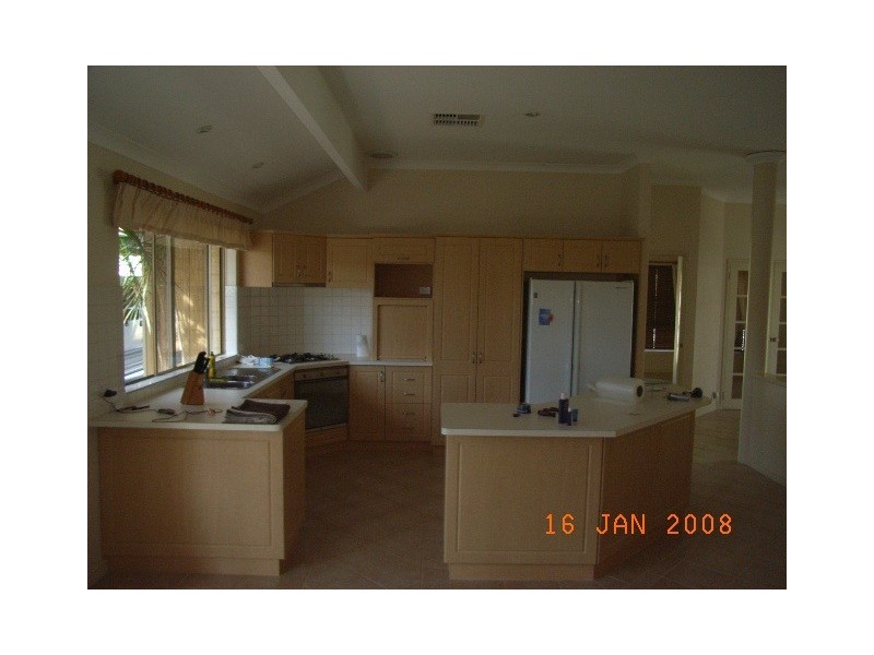 1 Trieste Avenue, Ellenbrook WA 6069