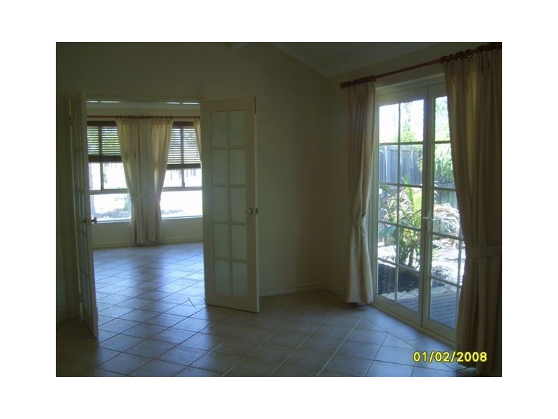 1 Trieste Avenue, Ellenbrook WA 6069