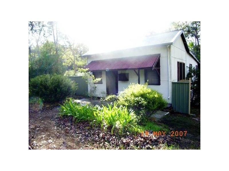 2 Grancey Avenue, Mundaring WA 6073