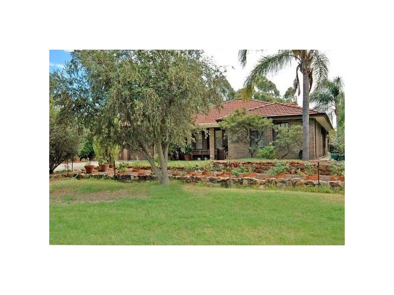17 Middle Swan Road, West Swan WA 6055