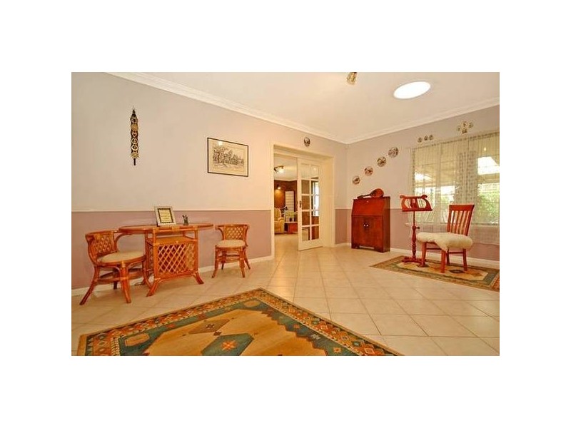 17 Middle Swan Road, West Swan WA 6055