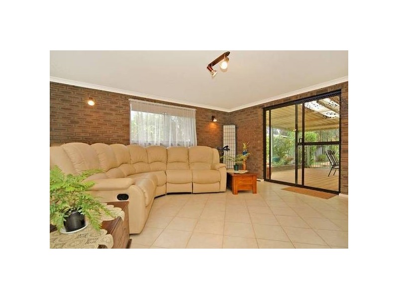 17 Middle Swan Road, West Swan WA 6055