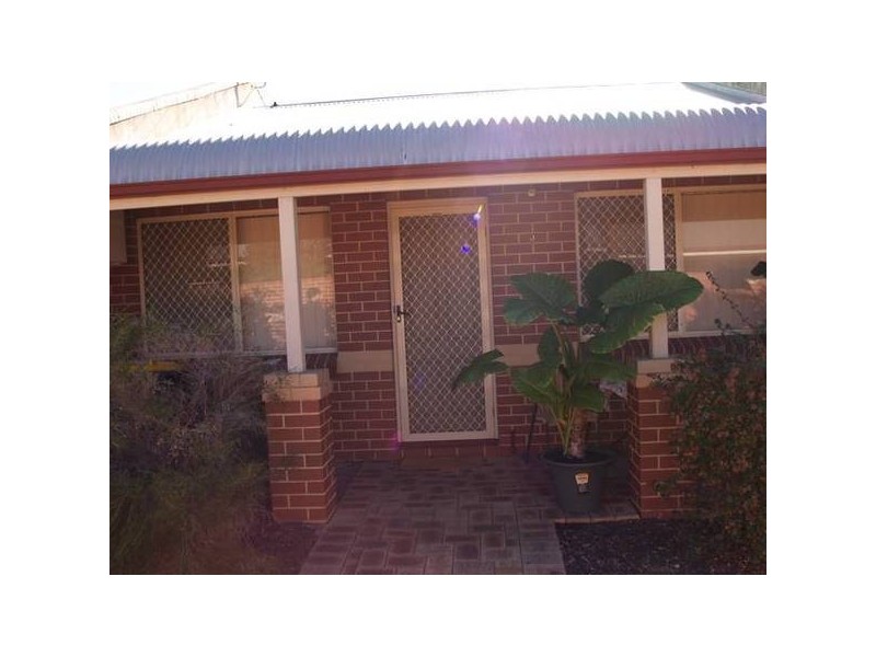 3/2 Frederic Street, Midland WA 6056