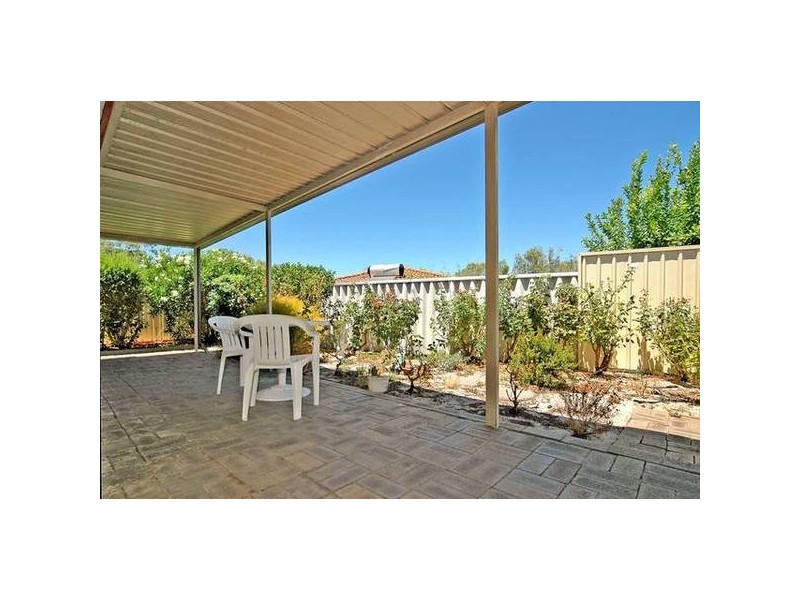 27/63 Amherst Road, Swan View WA 6056