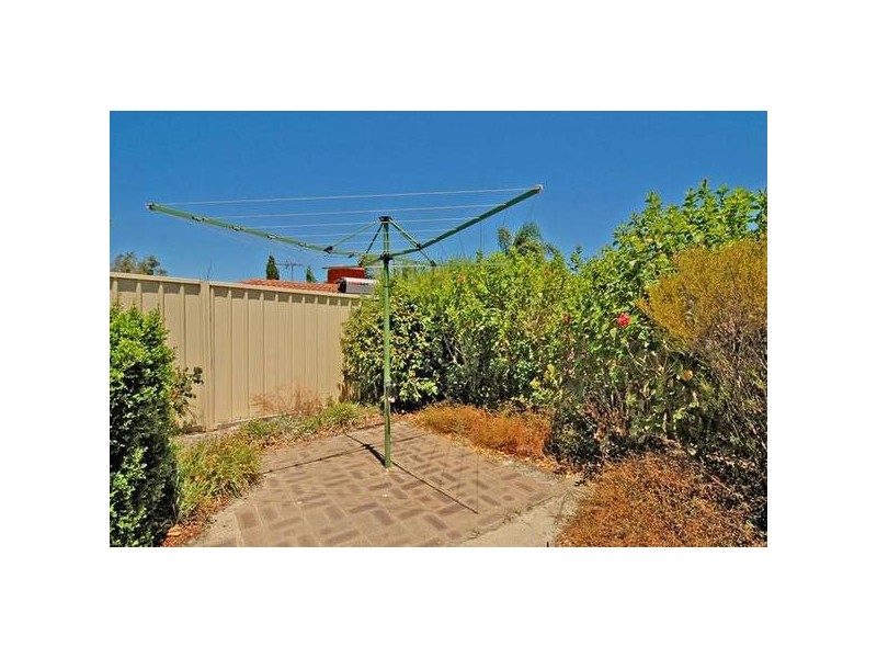 27/63 Amherst Road, Swan View WA 6056