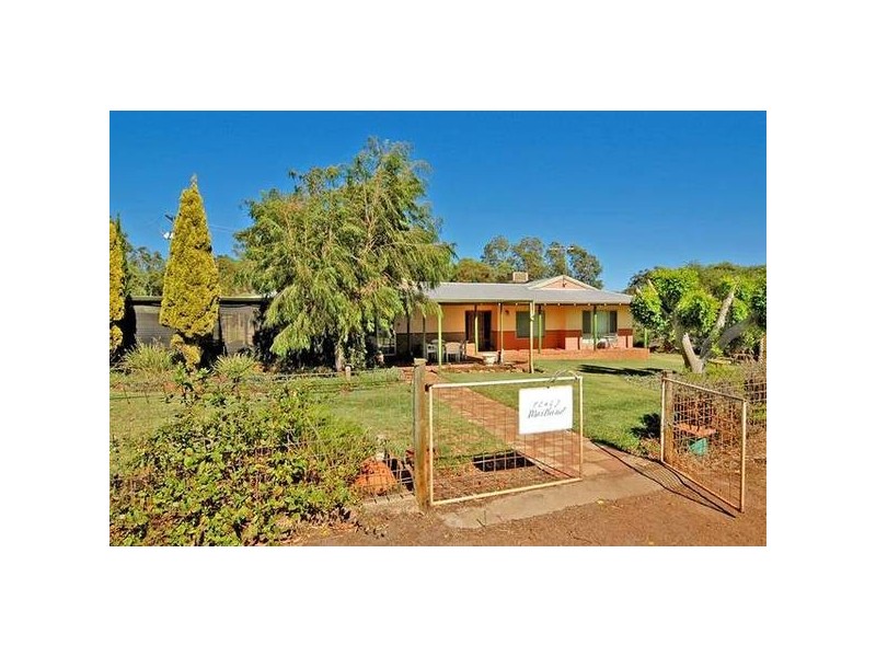 152 Dinsdale Road, Gidgegannup WA 6083