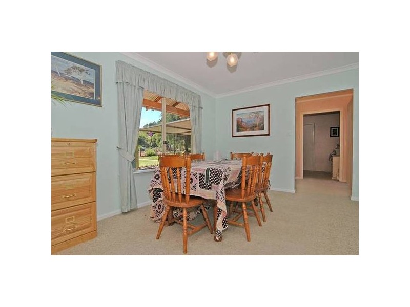 152 Dinsdale Road, Gidgegannup WA 6083