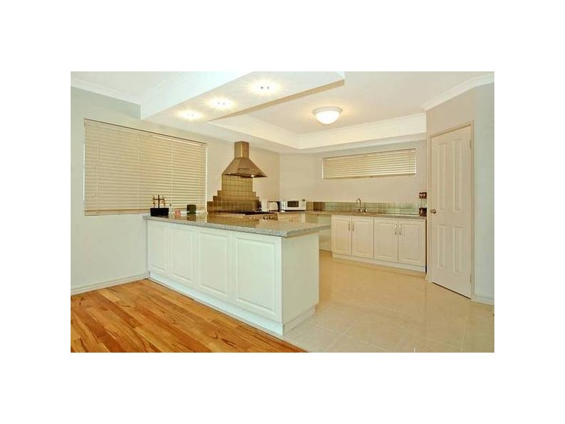 1/161 Huntriss Road, Doubleview WA 6018