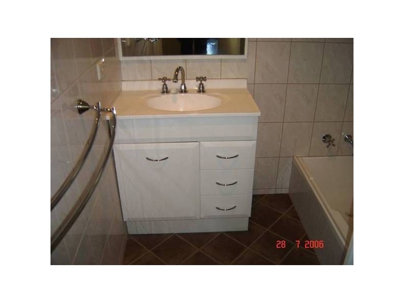 33 Cara Road, Greenmount WA 6056