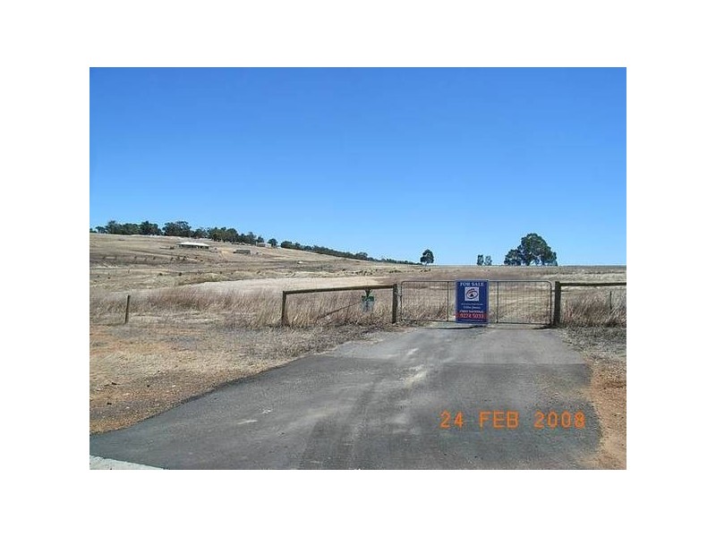 237 Alawoona Circle, Bullsbrook WA 6084