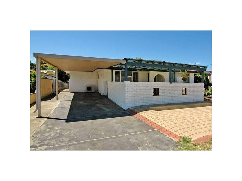 33 Markham Way, Swan View WA 6056