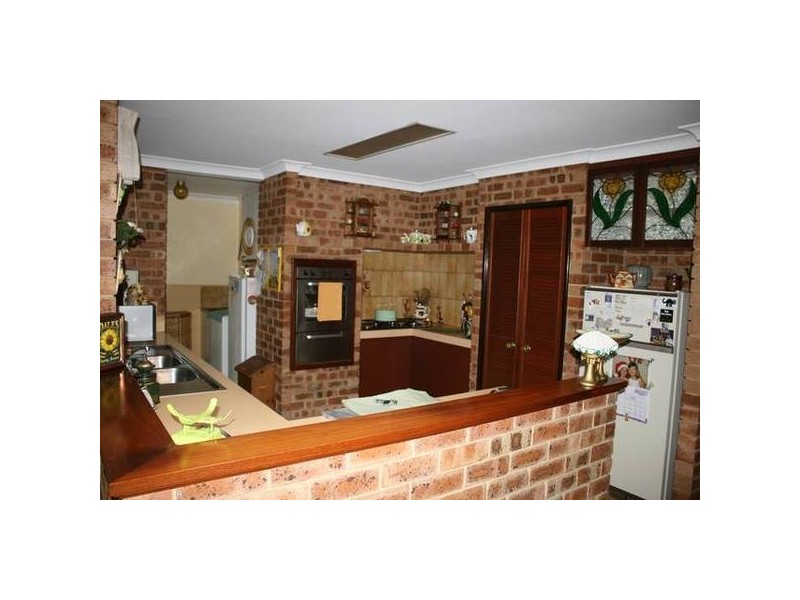 17 Higham Hill, Swan View WA 6056