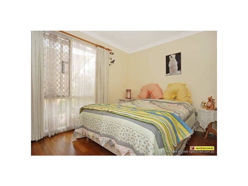 2 Harford Avenue, Viveash WA 6056