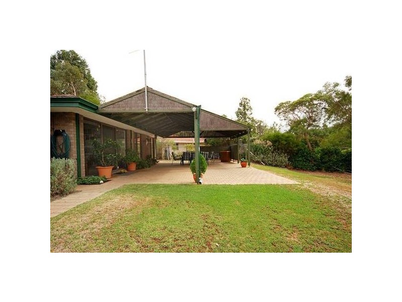 118 Scott Steet, Boya WA 6056