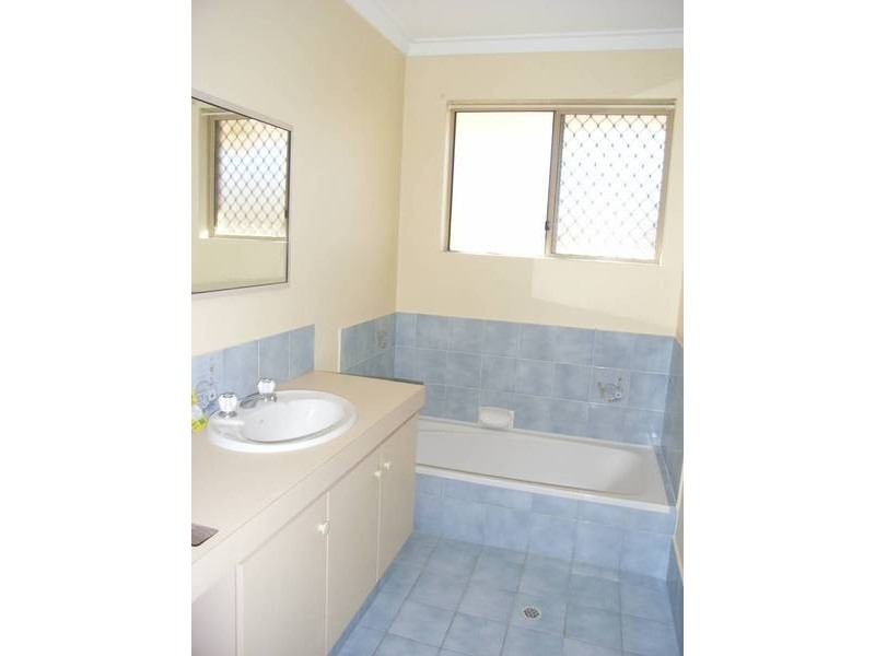 97B Blackadder Road, Swan View WA 6056