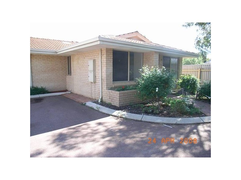 4/18 HOLMESDALE ROAD, Woodbridge WA 6056