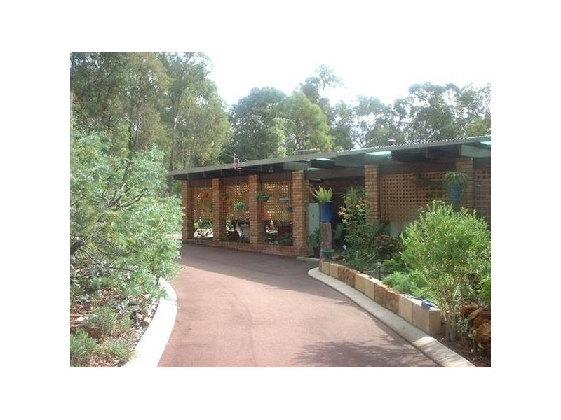 900 Kintore Road, Parkerville WA 6081