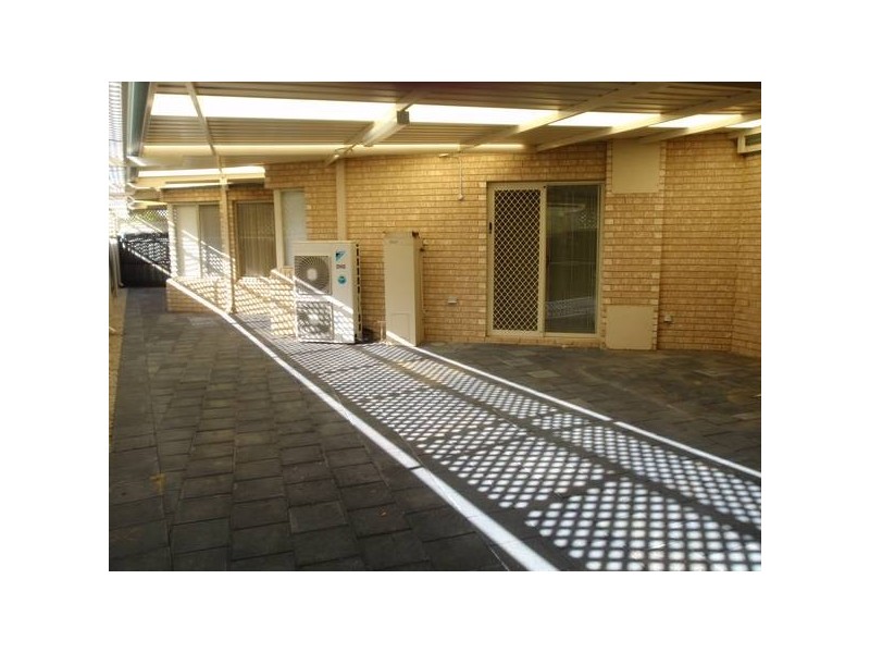 15 Watervista Close, The Vines WA 6069