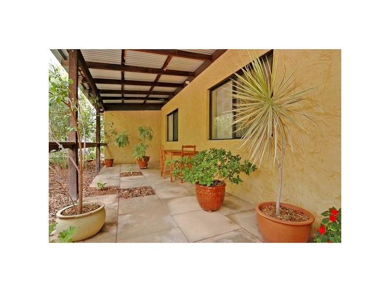 34 Mundaring Weir Road, Mundaring WA 6073