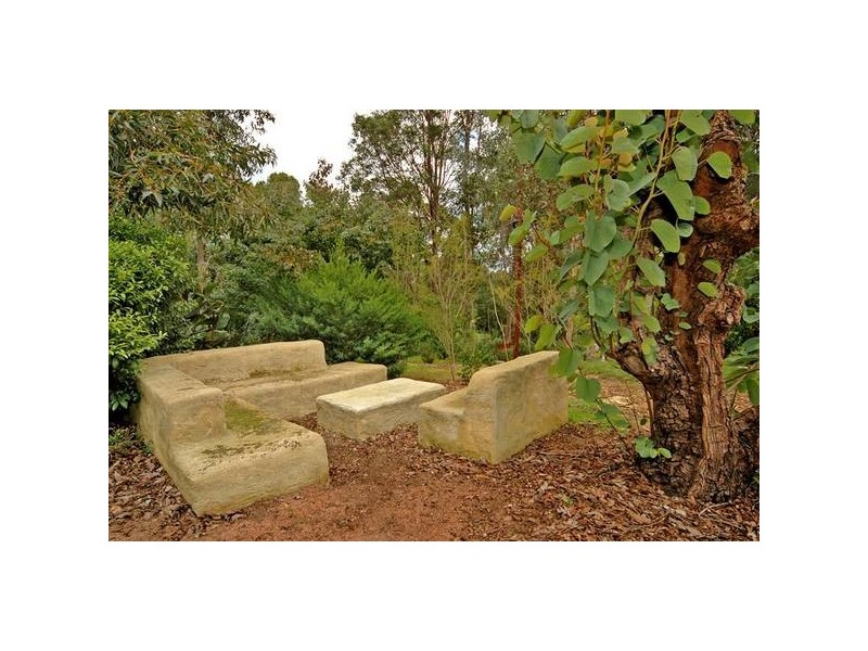 34 Mundaring Weir Road, Mundaring WA 6073