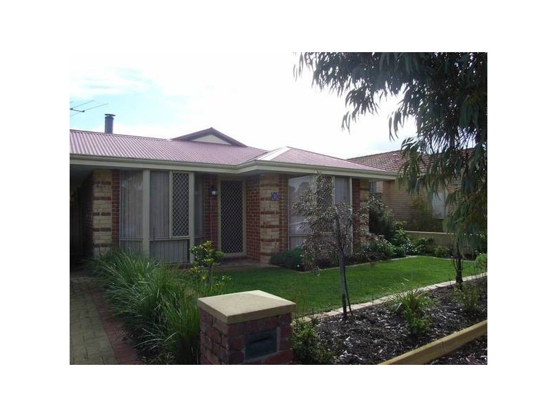 9 Wenstead Place, Stratton WA 6056